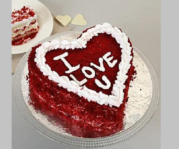 red-velvet-love-cake-inn-saharanpur.png